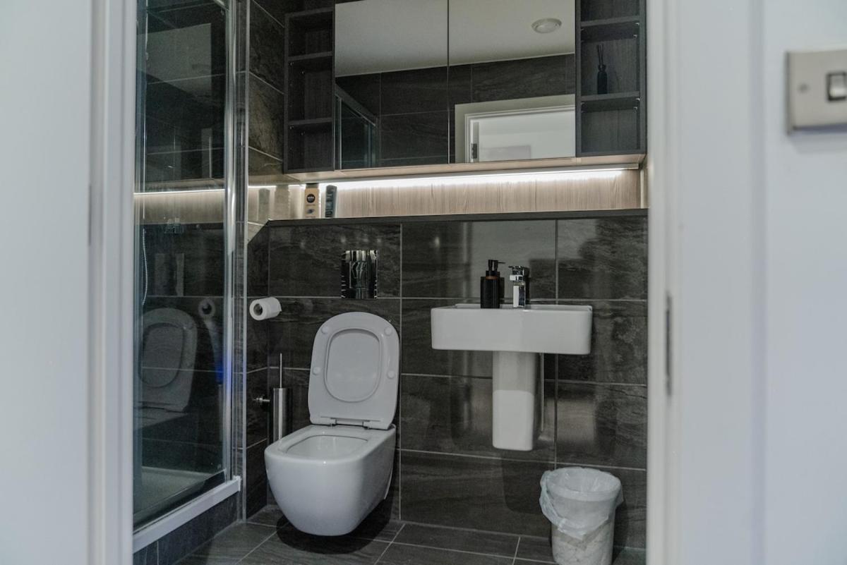 Luxury 2 Bed Penthouse With Stunning Views In Manchester City Centre Buitenkant foto