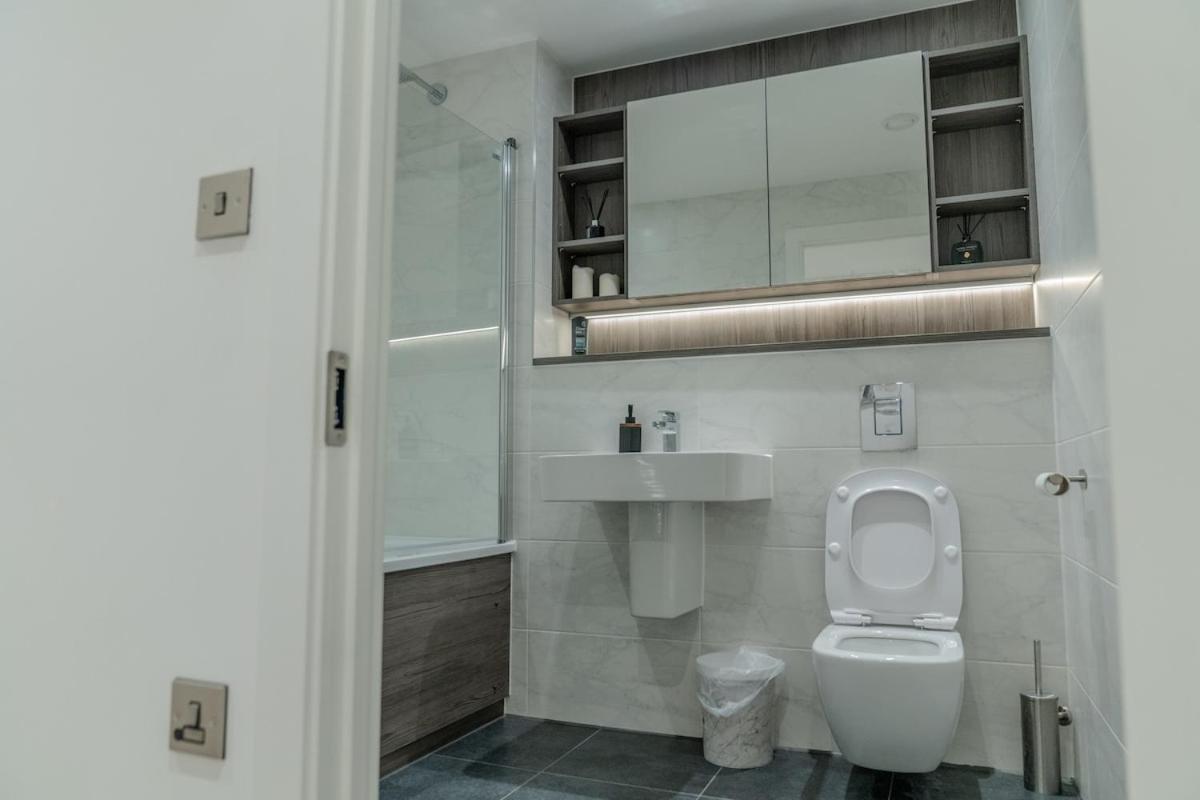 Luxury 2 Bed Penthouse With Stunning Views In Manchester City Centre Buitenkant foto