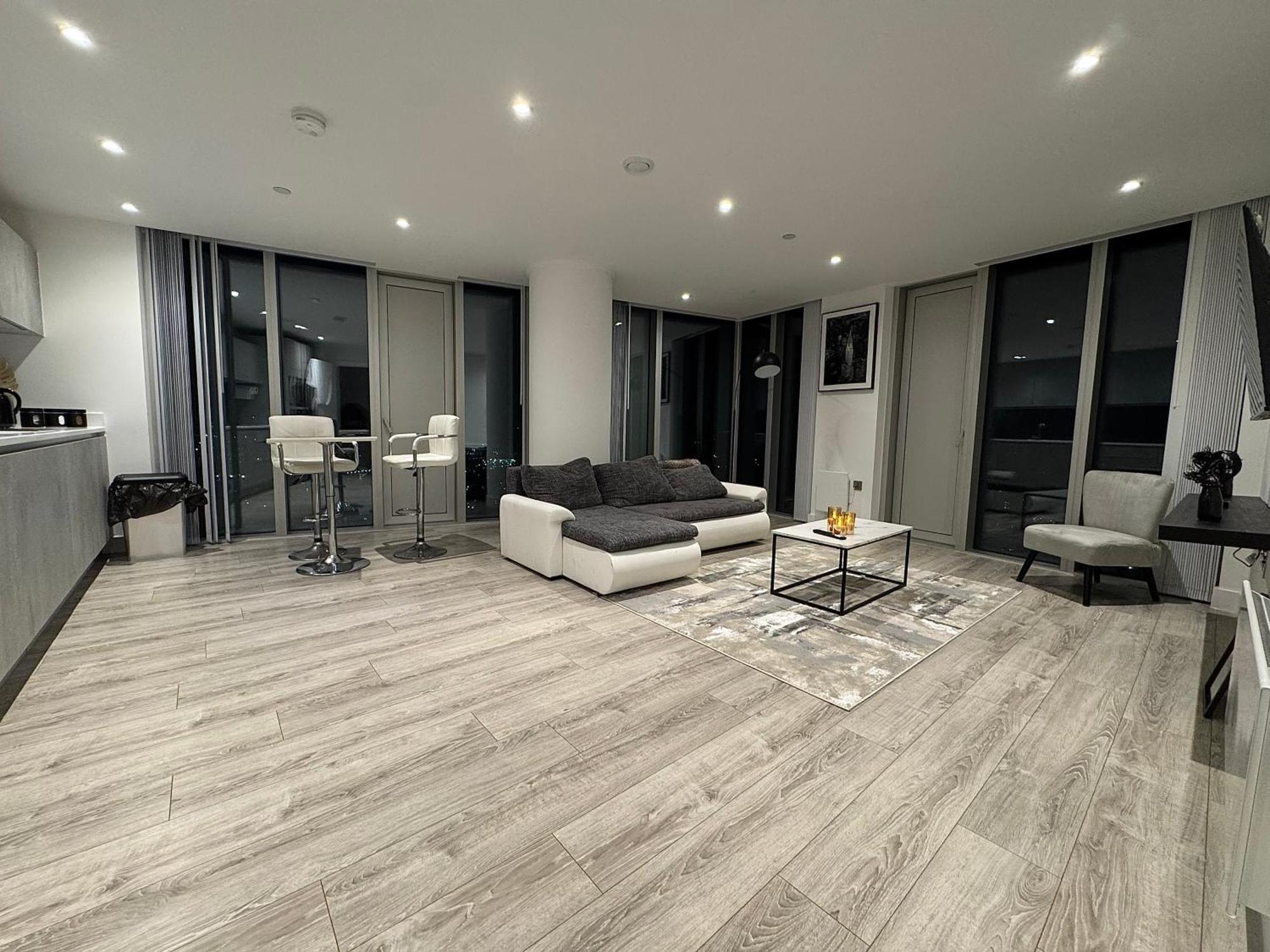 Luxury 2 Bed Penthouse With Stunning Views In Manchester City Centre Buitenkant foto